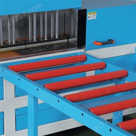 鑫楚达伺服送料高精度铝型材切割机 多角度开料锯 工业锯床